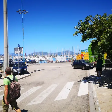 Casa Vacanze Lunatya Apartment